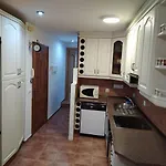 Apartamento céntrico con piscina